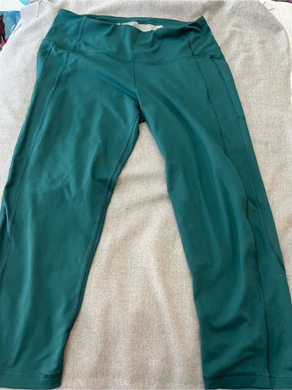 Victoria's Secret Teal Sports Capri Leggings
